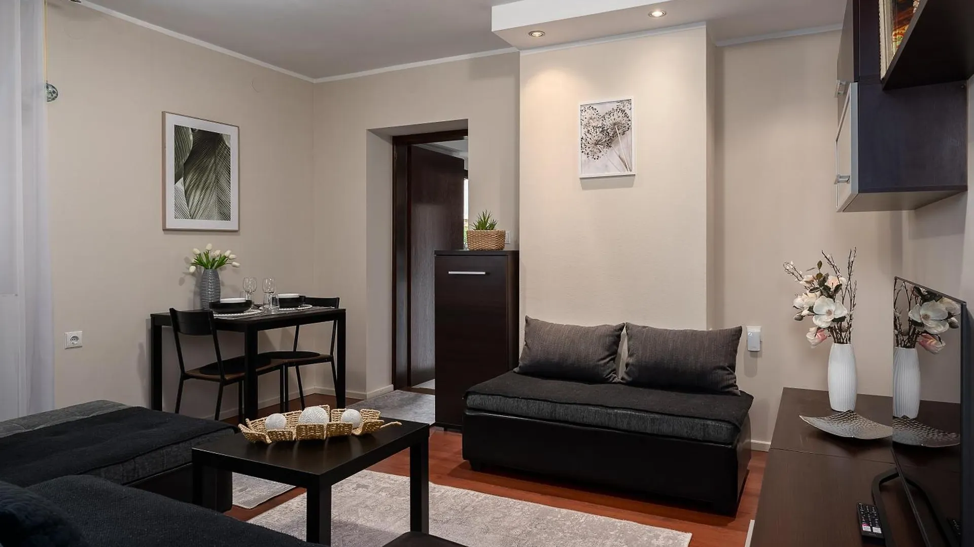Apartman Neli Delnice 0*,  Croazia